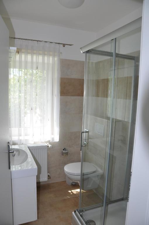 Ferienwohnungen Familie Jarnig Inge Görtschach Habitación foto