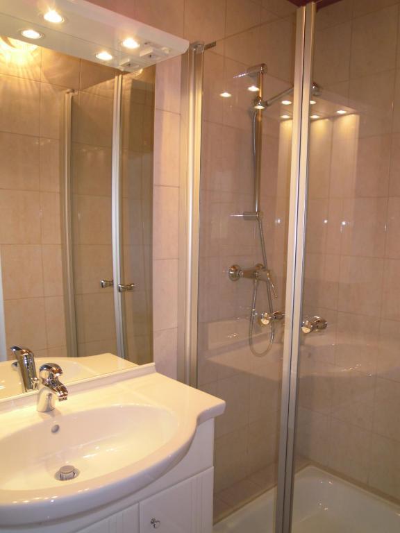 Ferienwohnungen Familie Jarnig Inge Görtschach Habitación foto