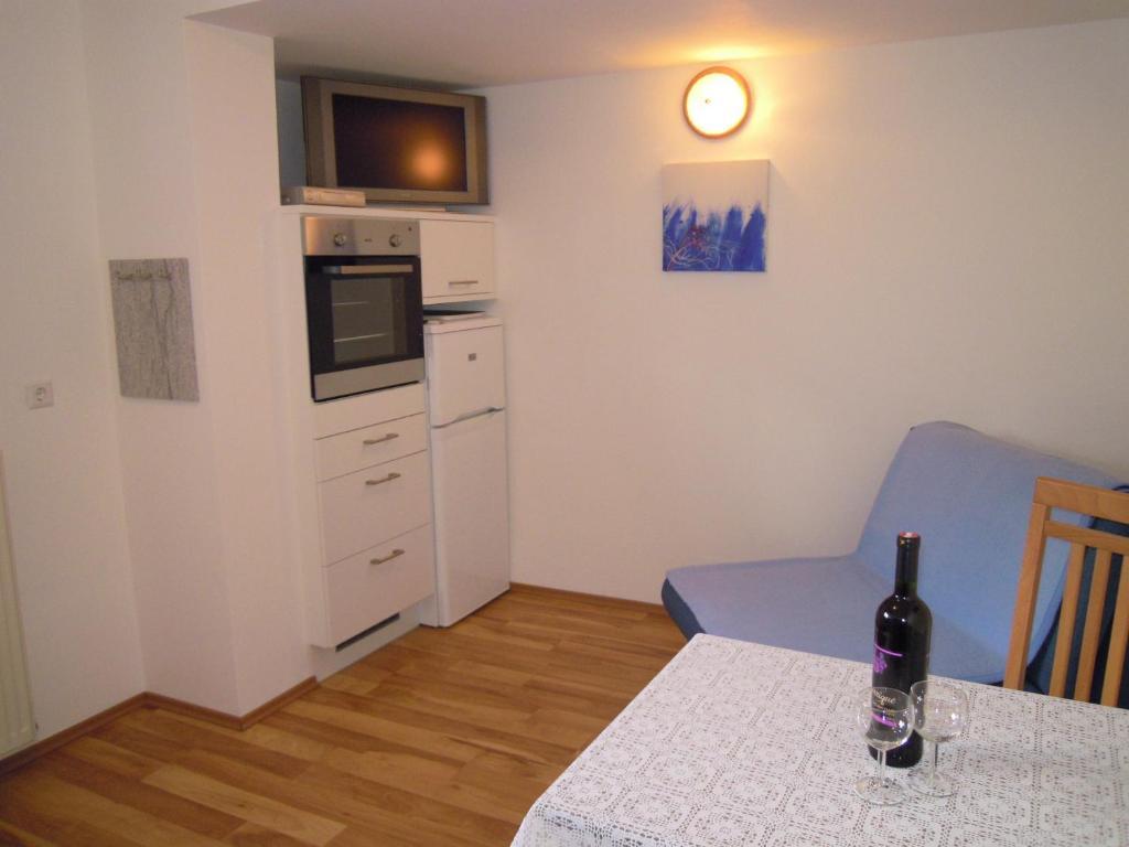 Ferienwohnungen Familie Jarnig Inge Görtschach Habitación foto