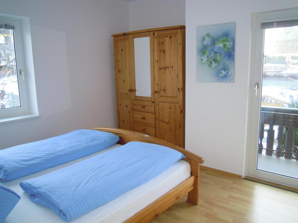 Ferienwohnungen Familie Jarnig Inge Görtschach Habitación foto